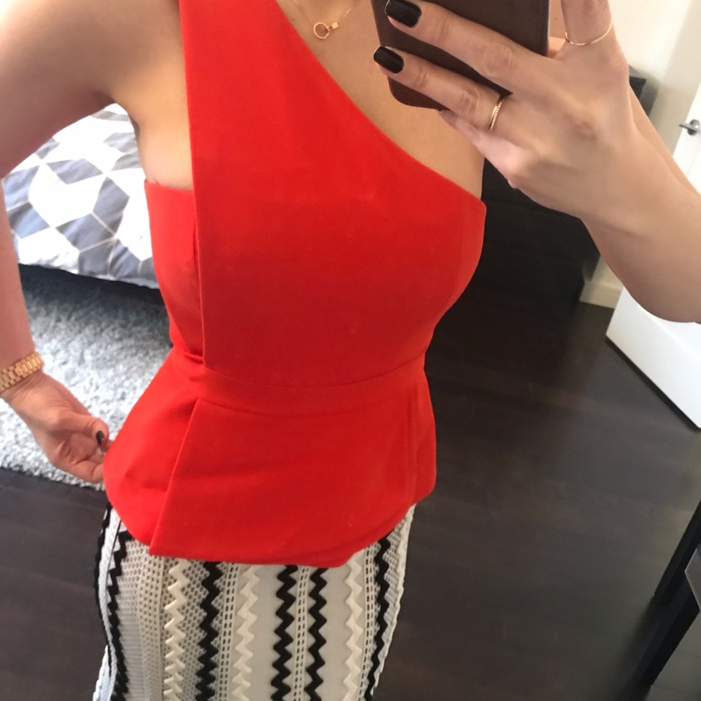 BCBG red top XXS